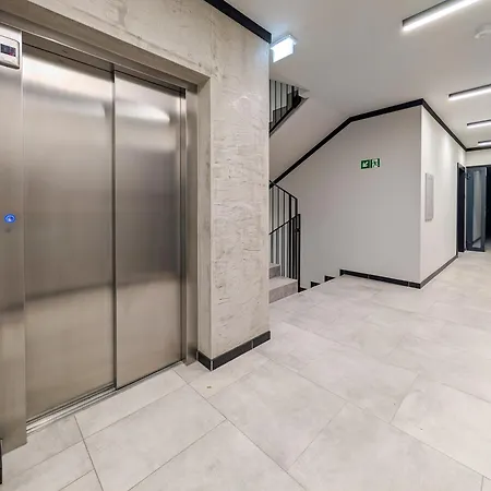 アパート Mieszczanska Cozy By Bookinghost ヴロツワフ