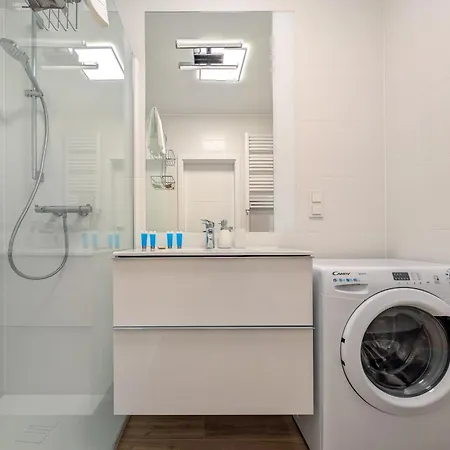 Mieszczanska Cozy By Bookinghost *